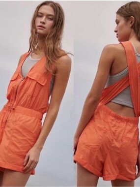 NEW FP Movement Noiseless Back On Trek Shortsie Extra Small Orange